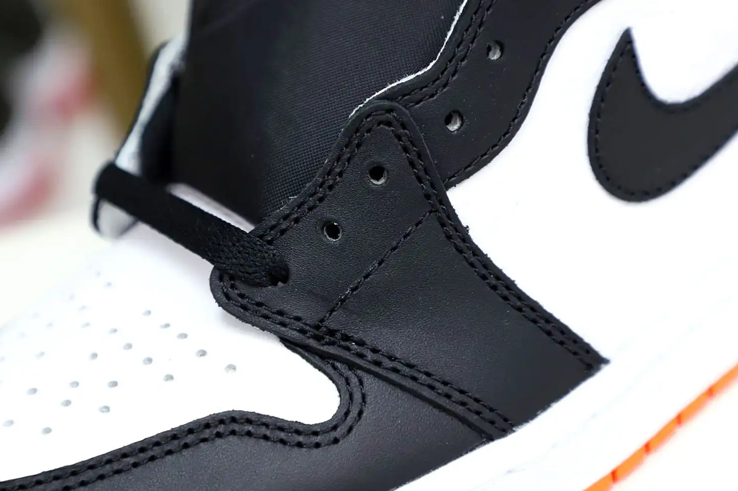 Kimikick 1 Retro Electro Orange' Jordan High Air OG 0606